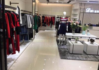 服裝批發進貨如何找到優質好貨源